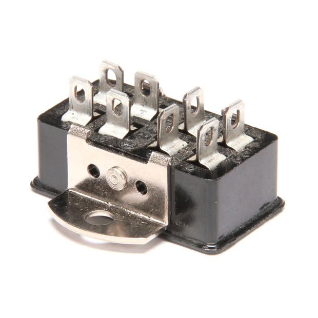 HATCO  HT02-20-112-00 8 TERM MINI PLUG FEMALE